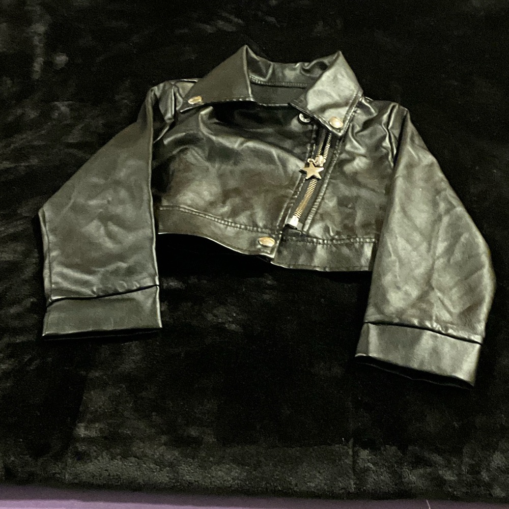 SHEIN Black Faux Leather Kids Jacket